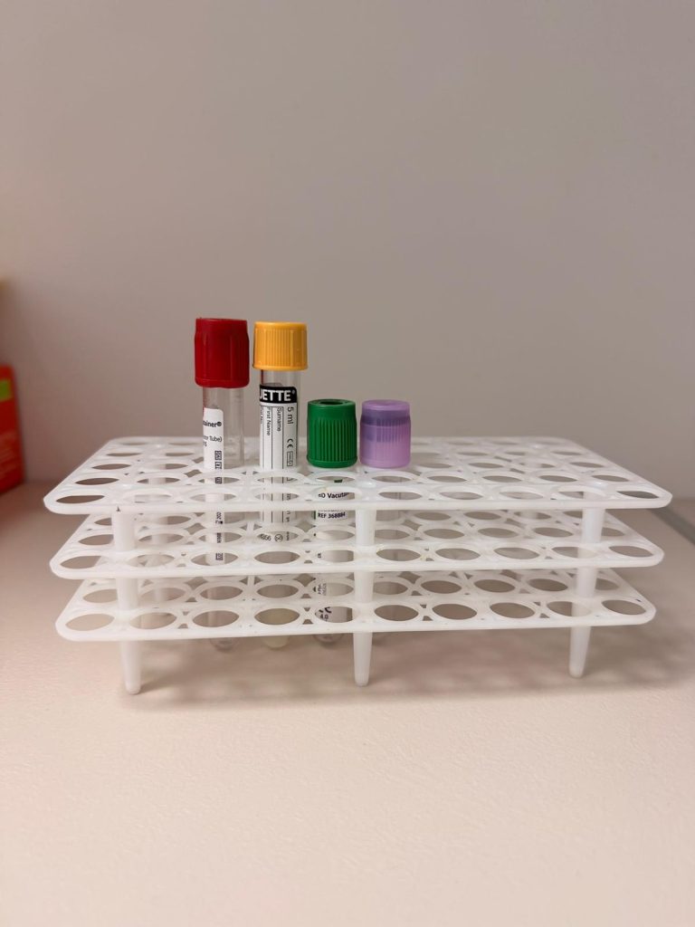 Analīžu nodošanas stobriņi