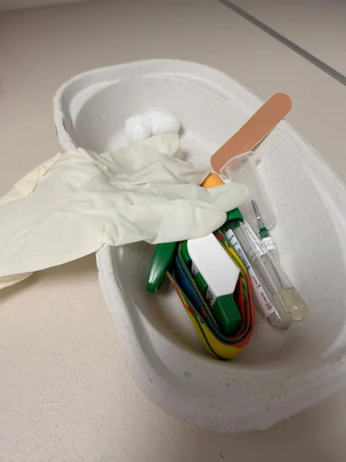 Asins analīžu komplekts, lai paņemtu asins analīzes